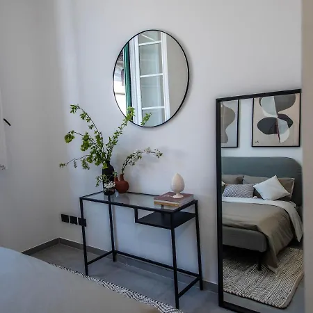 Exclusive 130 Mq With Lake And Domo View + Terrace Apartment *