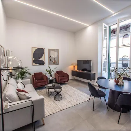 Exclusive 130 Mq With Lake And Domo View + Terrace *