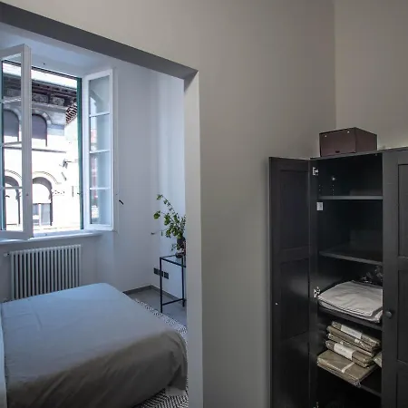 Exclusive 130 Mq With Lake And Domo View + Terrace Apartament *