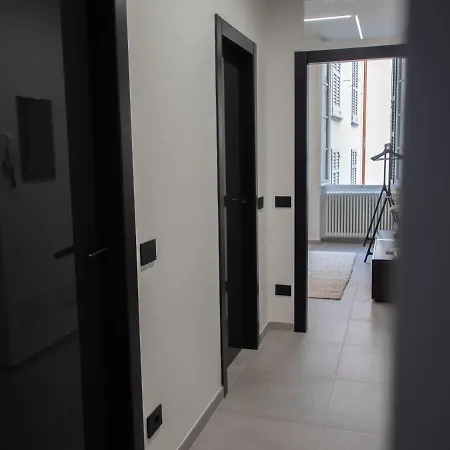 Apartament Exclusive 130 Mq With Lake And Domo View + Terrace Como